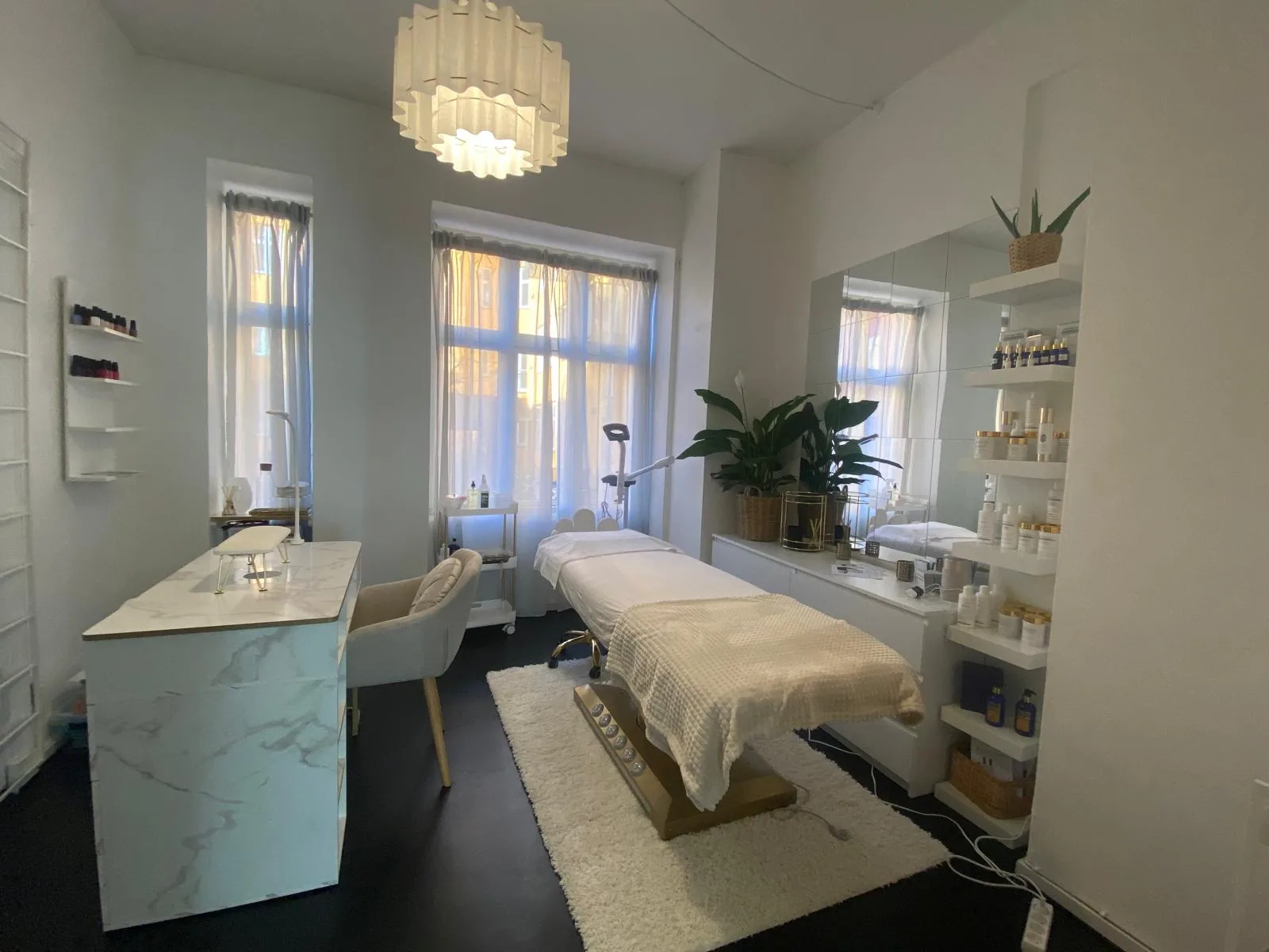 Treatment room at Divine Touch Beauty on Classensgade